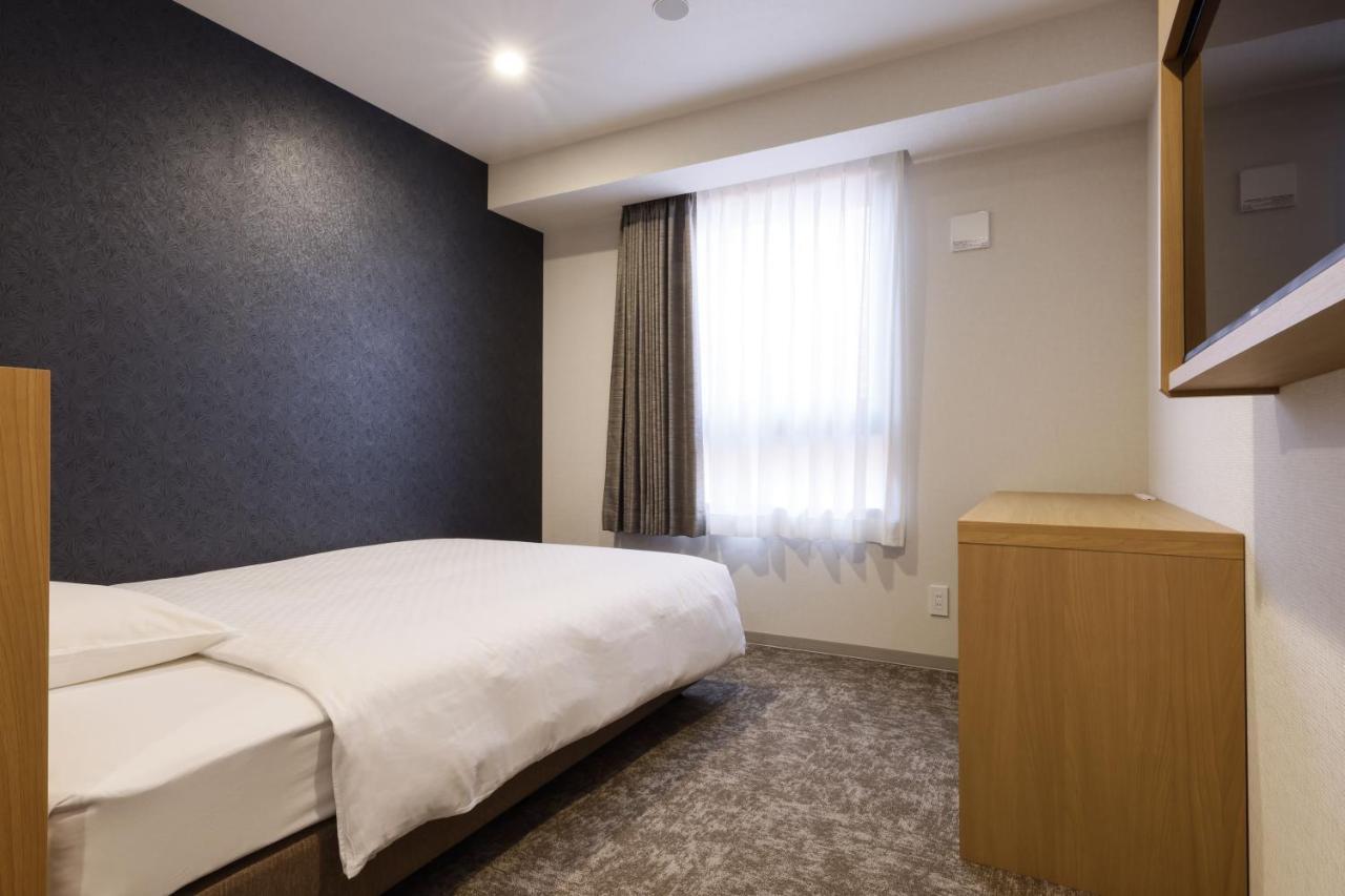 Plum Hotel Osaka Bagian luar foto