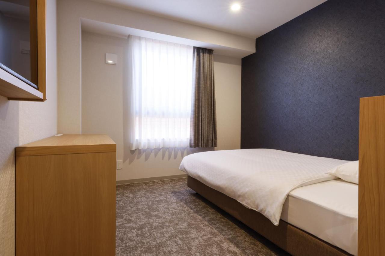 Plum Hotel Osaka Bagian luar foto