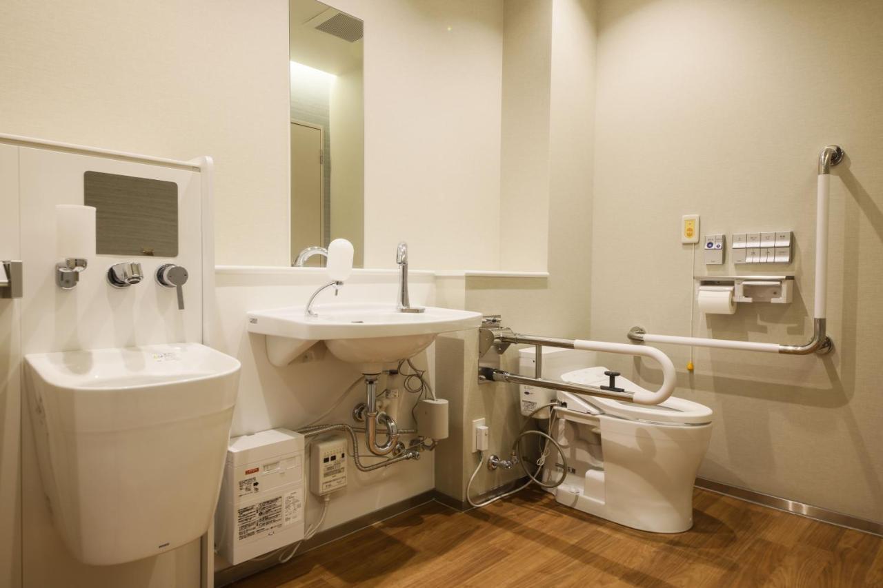 Plum Hotel Osaka Bagian luar foto