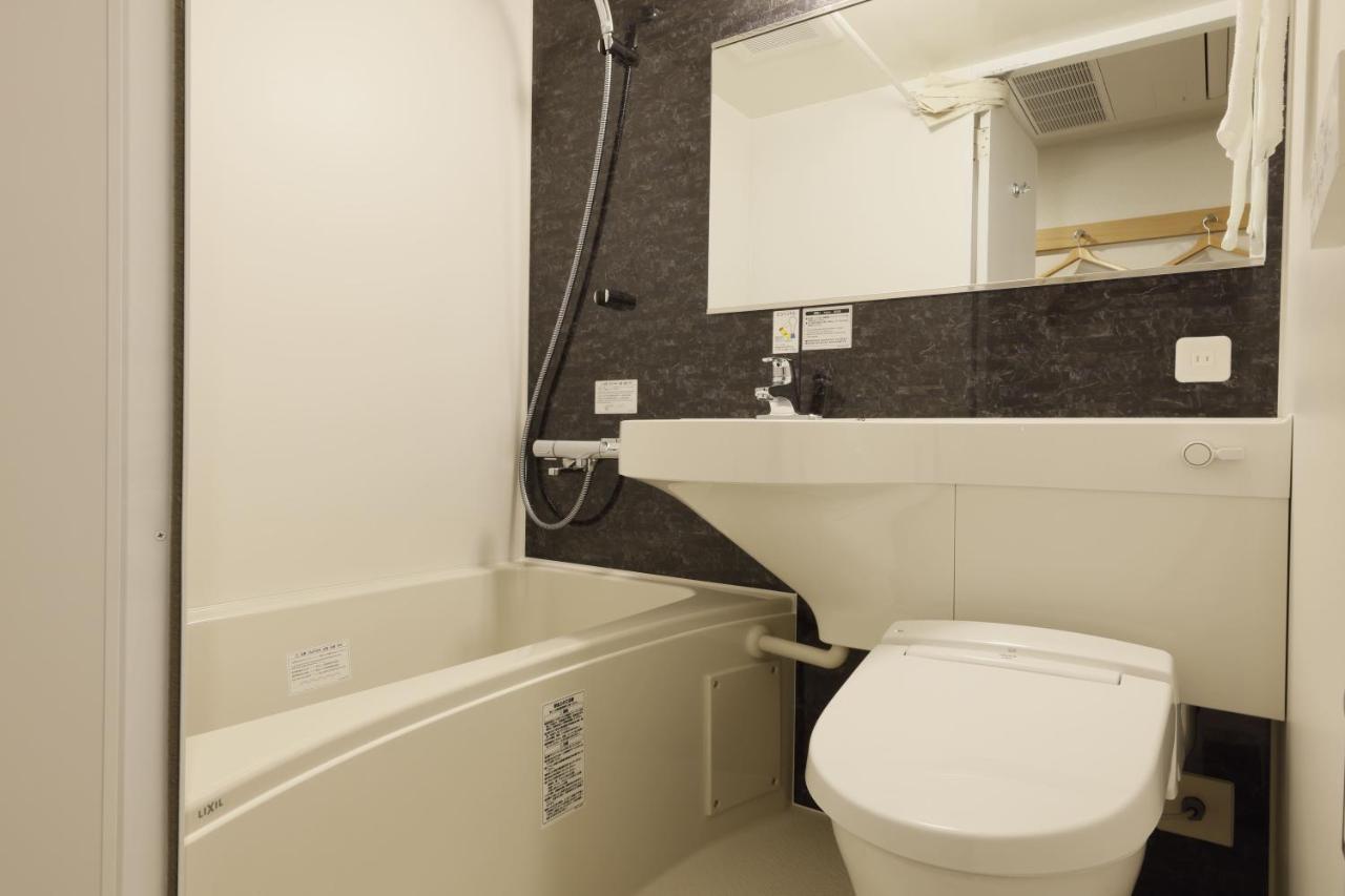 Plum Hotel Osaka Bagian luar foto